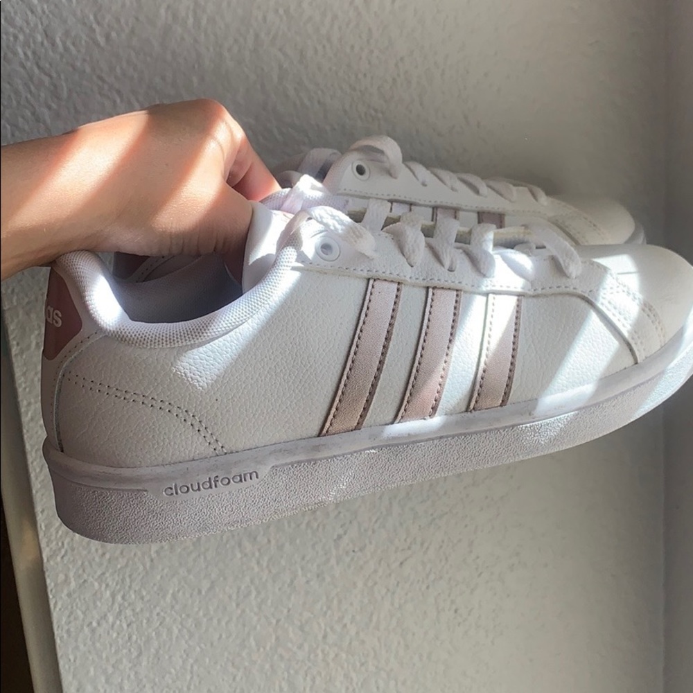 White Adidas with pink stripes- never worn